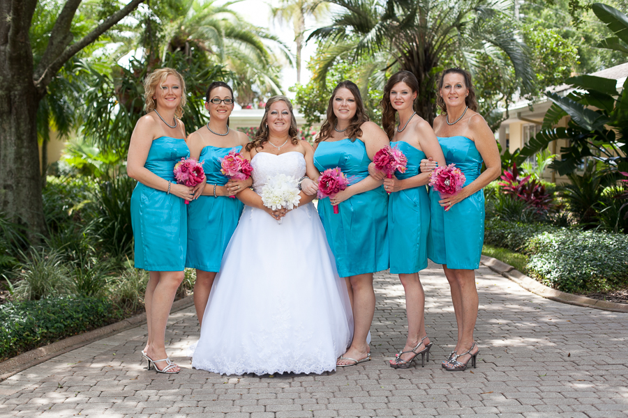 orlando wedding photographer bride and bridesmaids aqua and pink dress