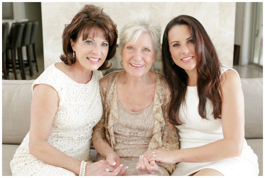 3 generations photo ladies