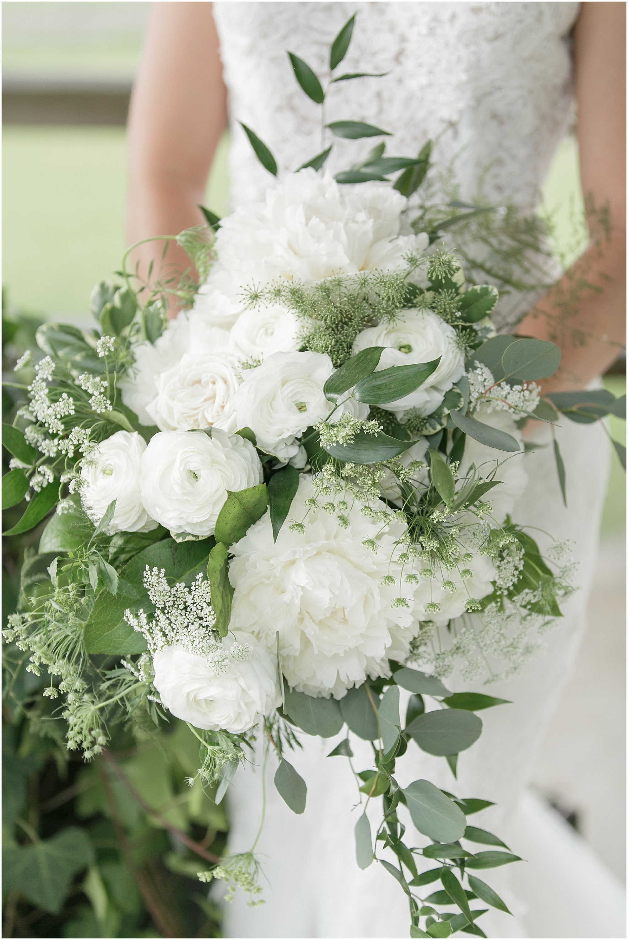 Bride's white and green floral bouquet.