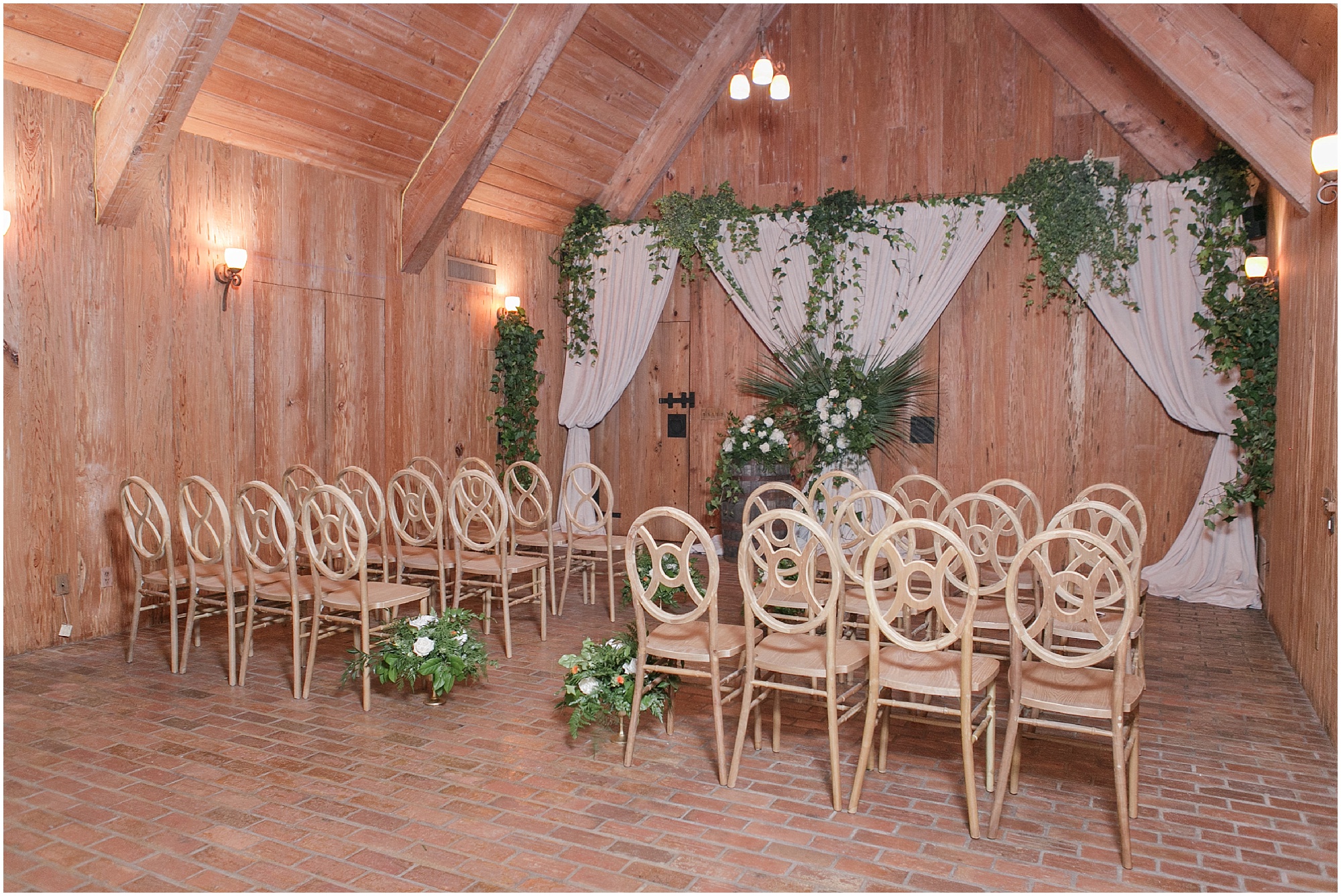 Indoor ceremony site at Sunny Acres Lodge. 