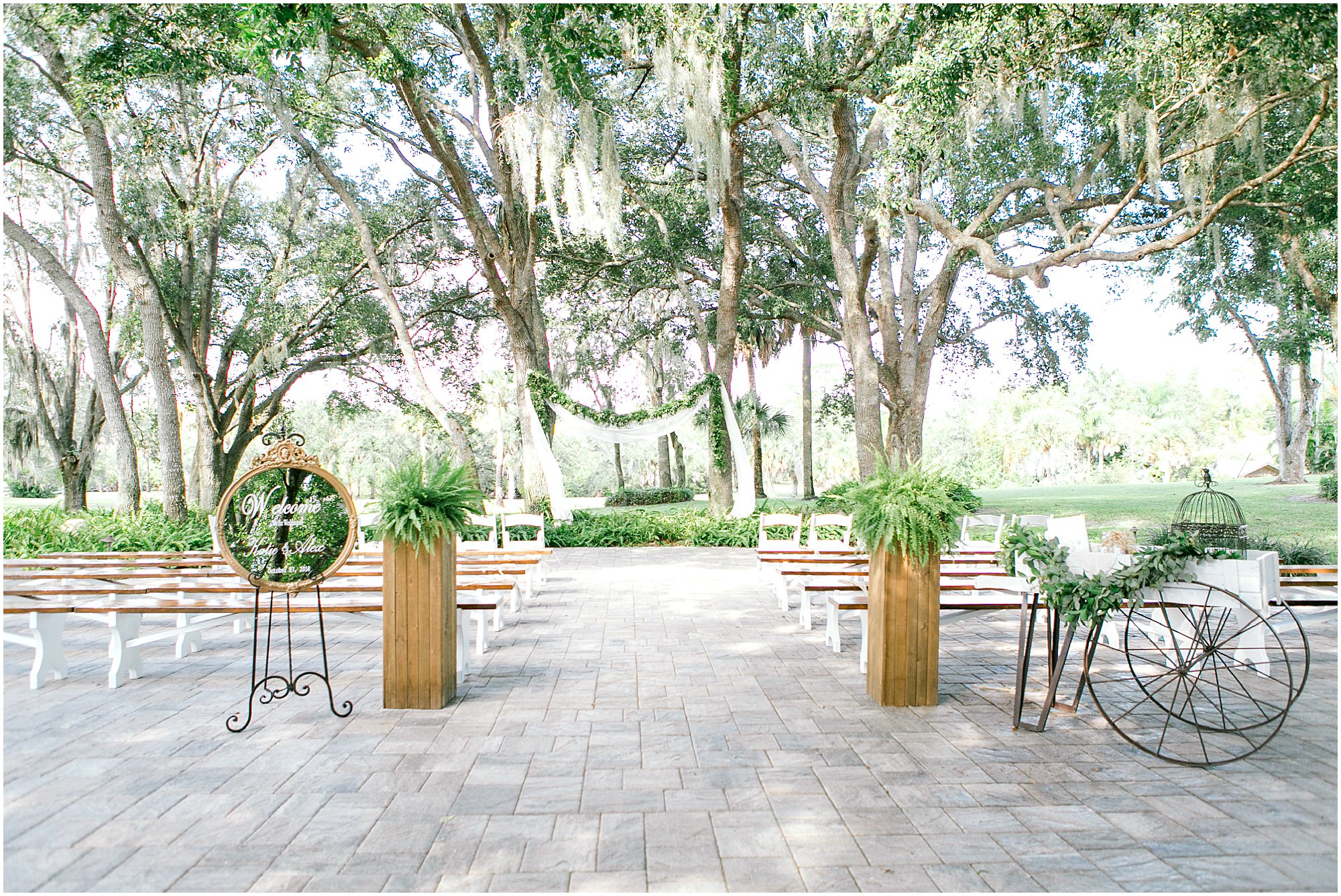 Outdoor ceremony space at Up the Creek Farms